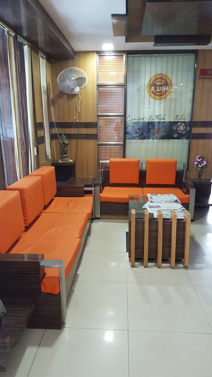 Hotel Relish Vadodara Exterior photo
